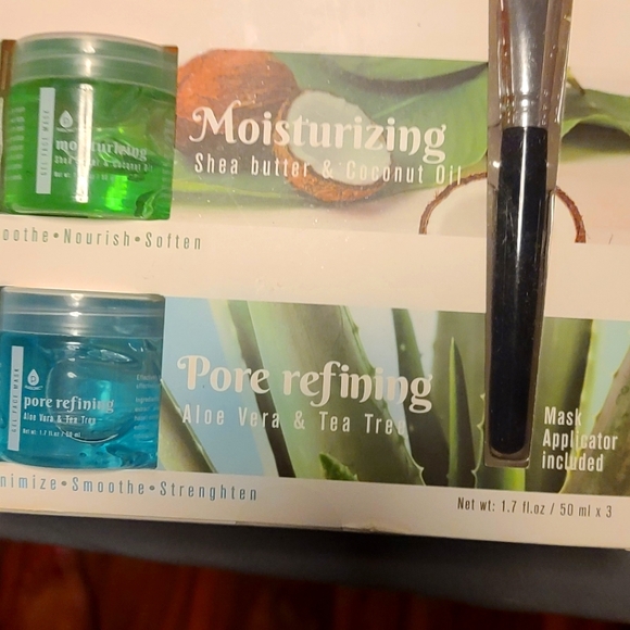 GEL Face Mask Brandnew with Apicator Brand new in Box NWT - Picture 12 of 15